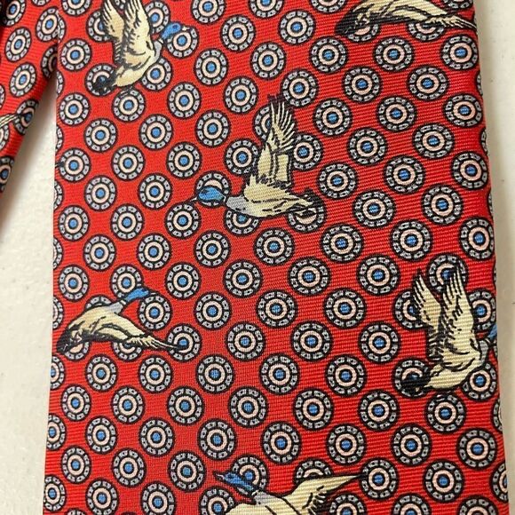 Vintage Chaps Ralph Lauren Red Silk Neck Tie Geese - Picture 3 of 4